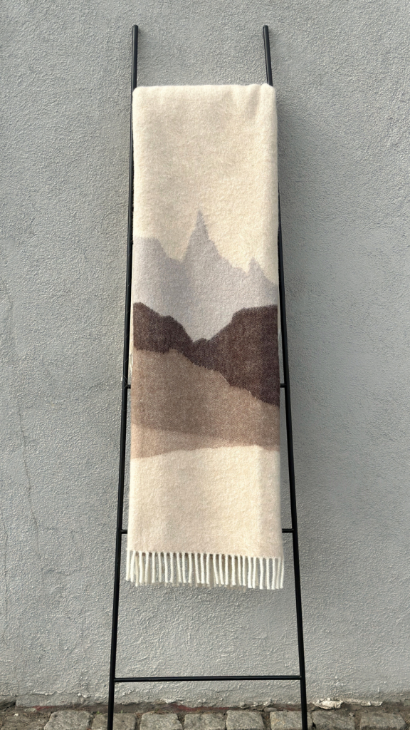 Wool Throw - Mountain - Natural